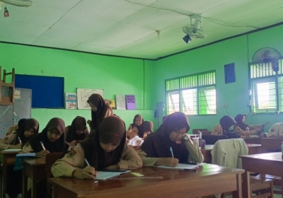 Pembelajaran di dalam kelas
