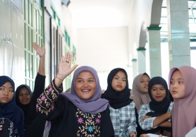 Antusiasme anak saat Isra' Miraj